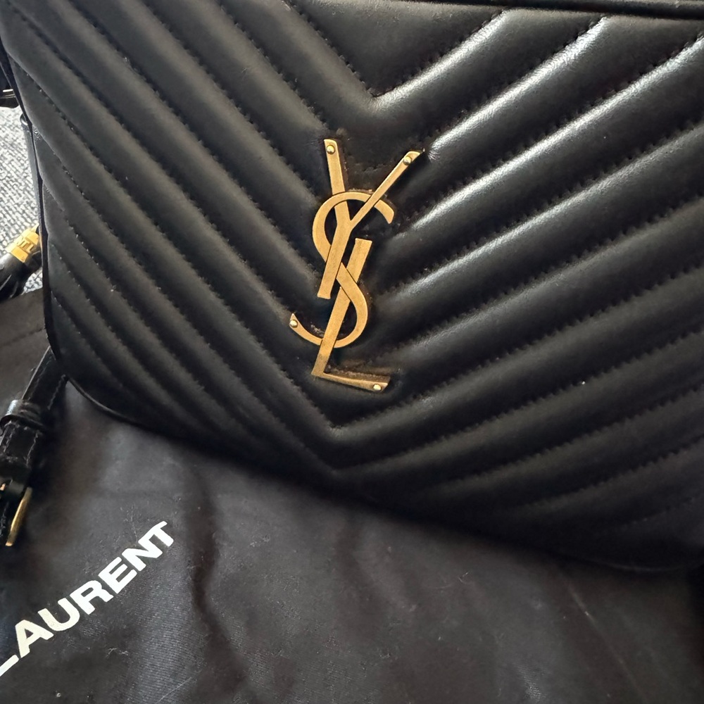 Yves Saint Laurent Black Quilted Chevron Shoulder Bag